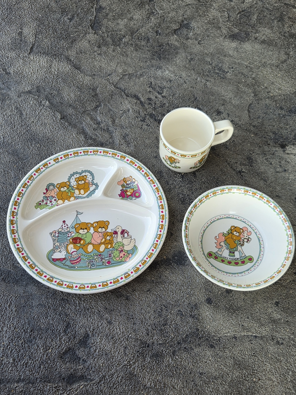 Vintage Lucy And Me Children's 3-Piece Dining Set - Plate, Bowl & Mug 80s Enesco